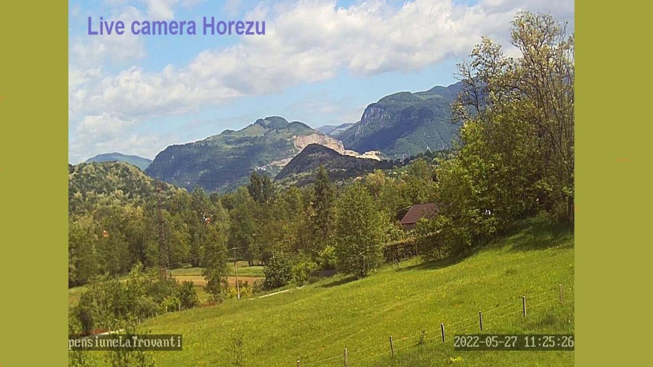La Trovantzi Horezu Buitenkant foto
